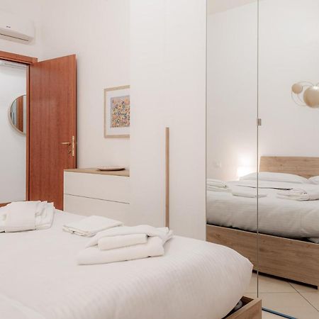 Bnbutler - Pellegrino Rossi, 42 - Ampio E Comodo Per 5 Milán Exterior foto